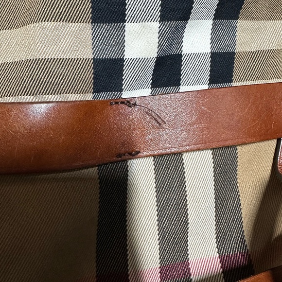 Burberry Bridle Gosford Hobo House
Canvas Handbag - Picture 7 of 16